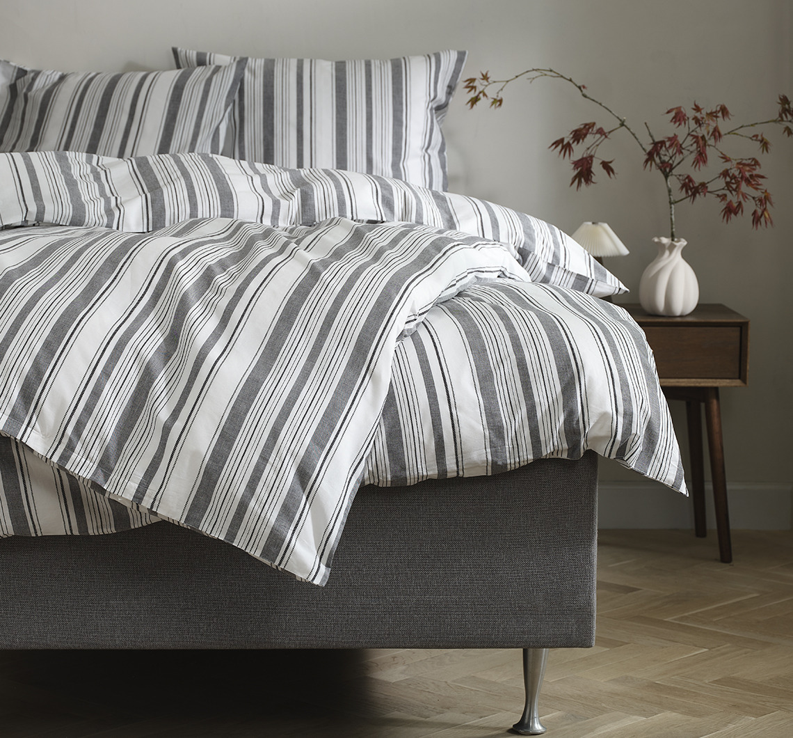 IDA-Bettwäsche besteht zu 100 % aus OEKO-TEX® STANDARD 100, zertifizierter Baumwolle Gestreiftes Bettbezugsset