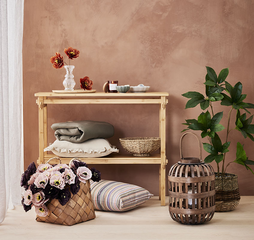 Laterne GUNNAR, Kissen BANKSIA und GULDBLOMME und Blumen aus PER-Papier Kissen, Decken, Laterne und Wohndekoration in rustikalem und romantischem Design